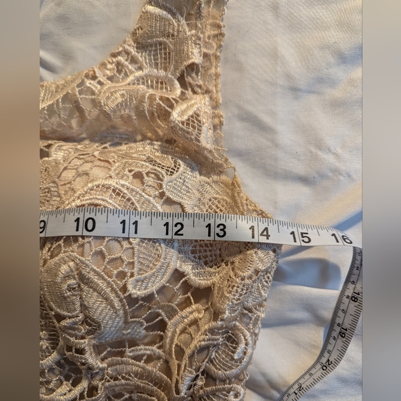 Formal dress - Picture 8 of 9